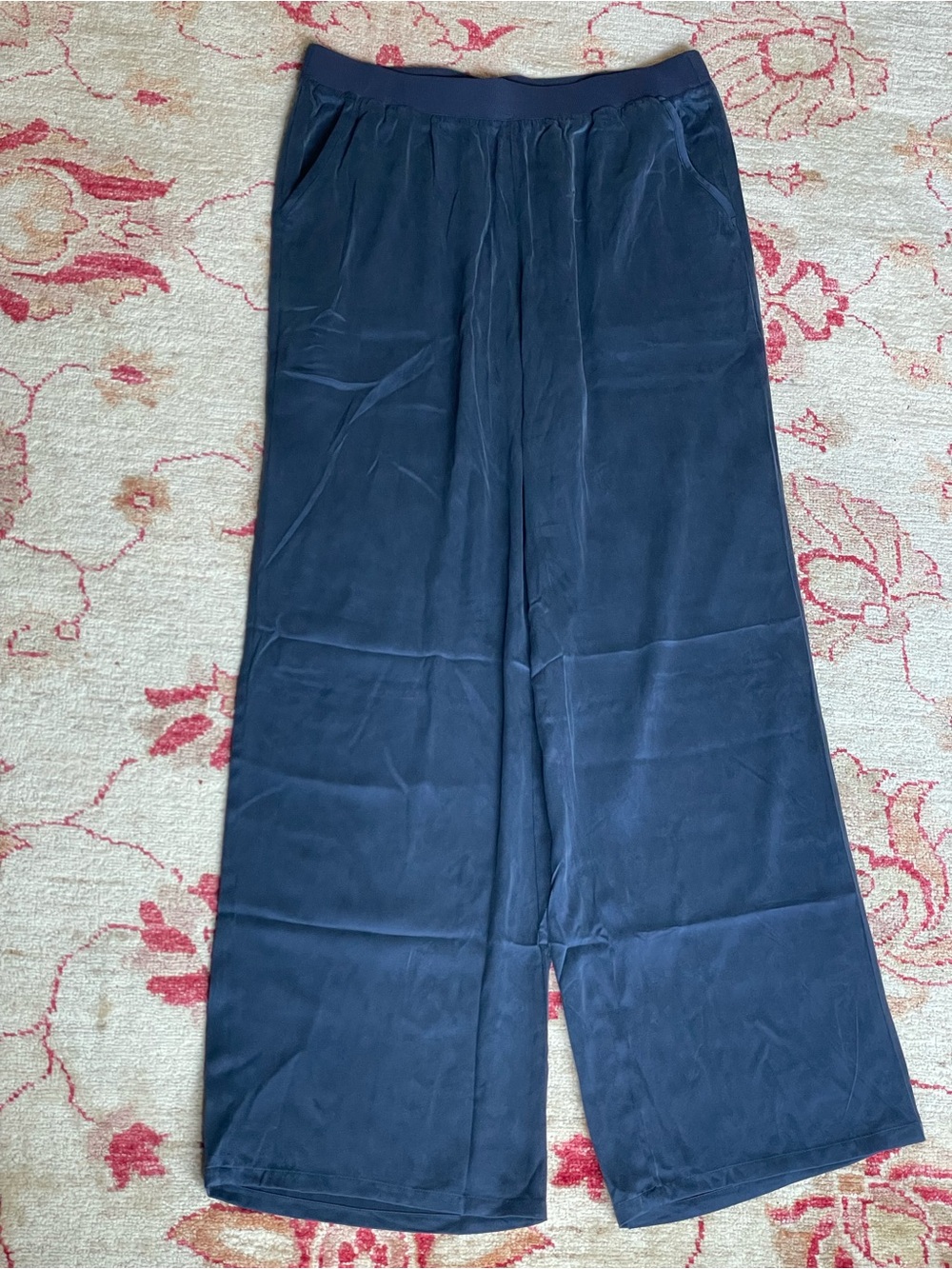 Women’s Silk Lounge Pants Haven NWT Size Medium W/ Pockets Elastic Waist